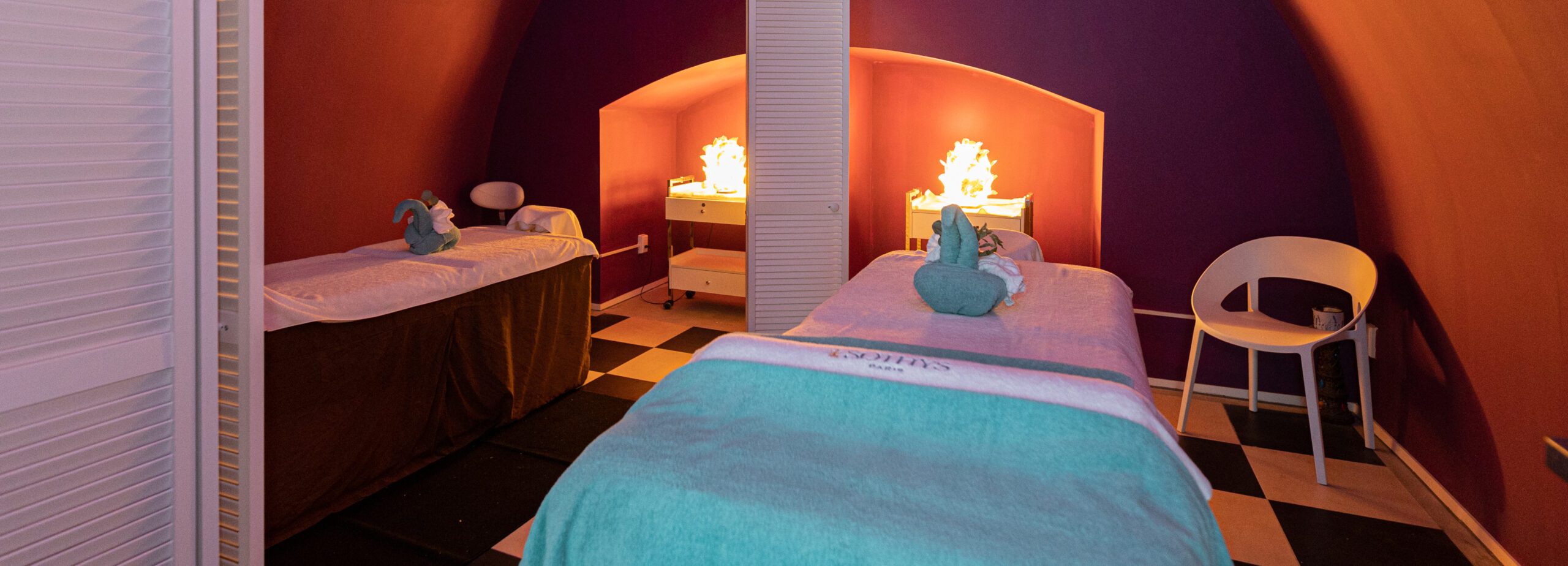 Massage Therapy Room - Natural Blends Esthetics