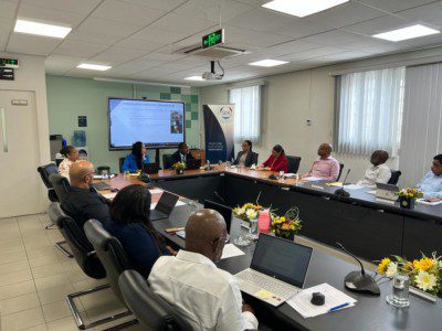 SER receives presentation on introduction of Caribbean Guilder